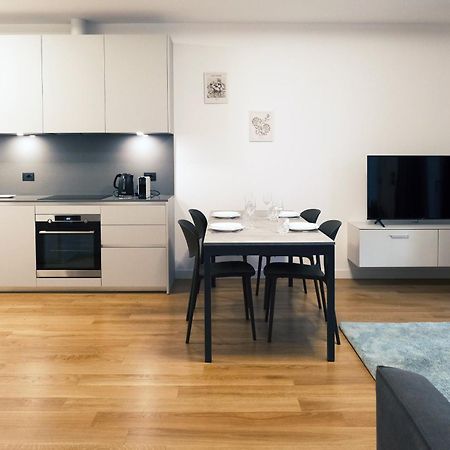 Comecasa Modern Terraced & Palestra Apartment Milánó Kültér fotó