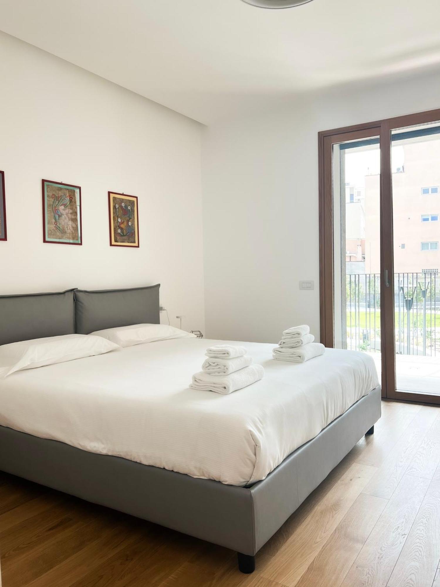 Comecasa Modern Terraced & Palestra Apartment Milánó Kültér fotó
