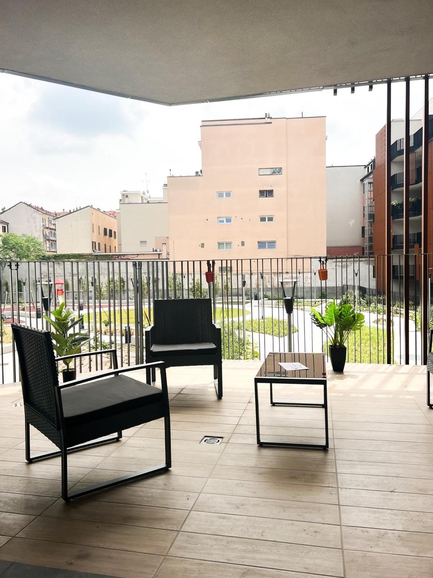 Comecasa Modern Terraced & Palestra Apartment Milánó Kültér fotó