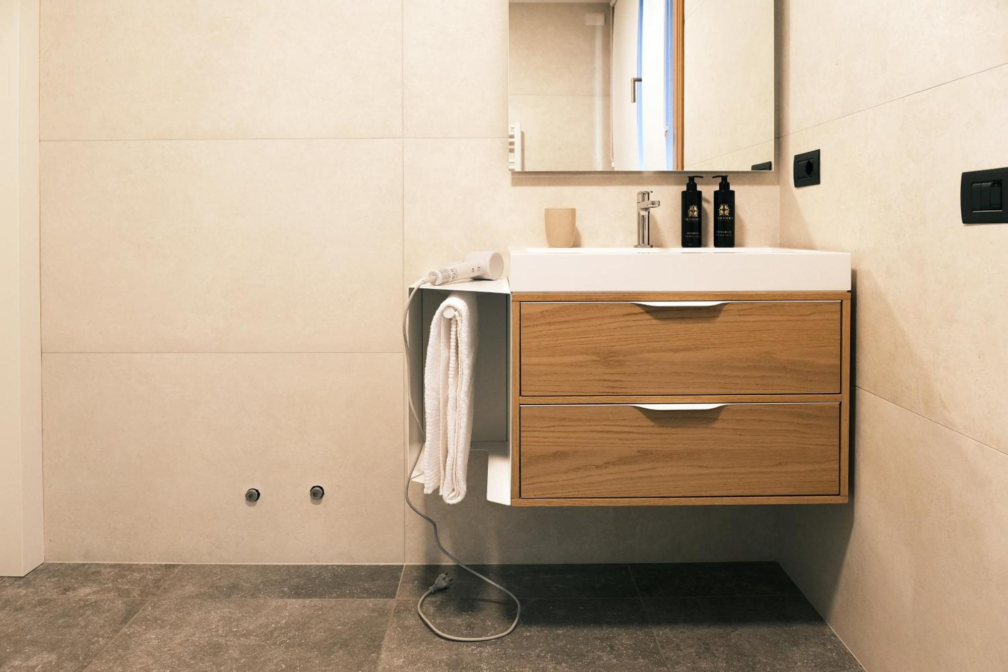 Comecasa Modern Terraced & Palestra Apartment Milánó Kültér fotó