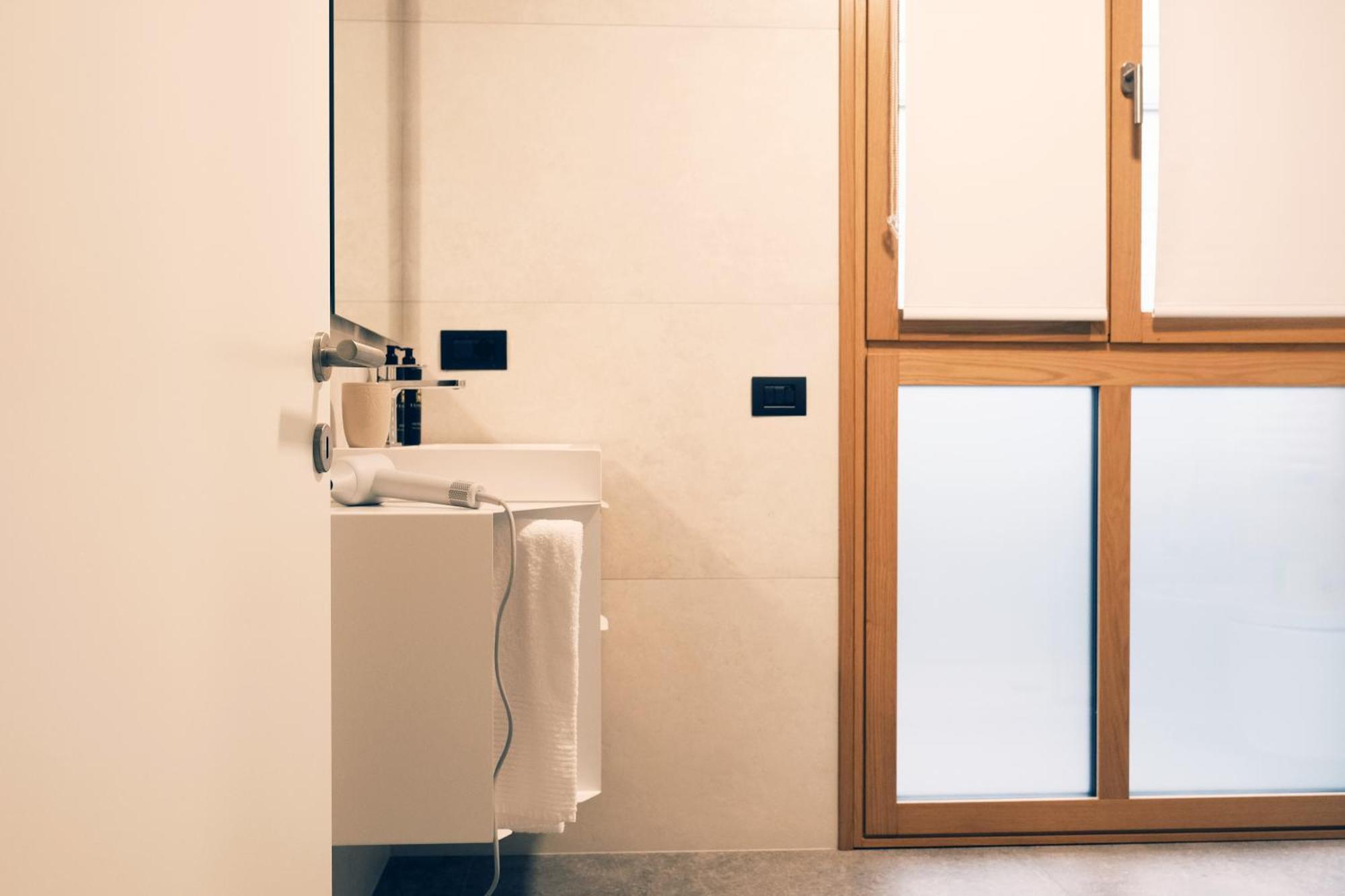 Comecasa Modern Terraced & Palestra Apartment Milánó Kültér fotó